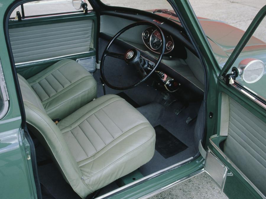 Интерьер Austin Mini Cooper S (ADO15) 1963 года  (фото 3 из 3)